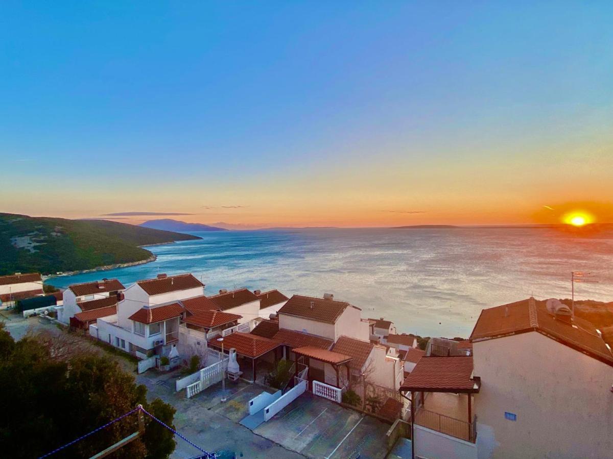Tanis Ocean Loft Apartment Martinscica  Bagian luar foto